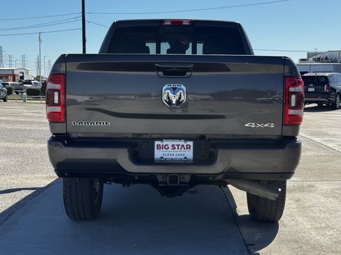 Used 2024 RAM 2500 Laramie w/ Safety Group image 10