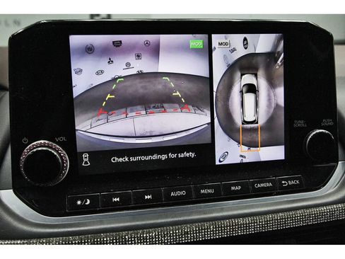 Used 2023 Nissan Rogue Platinum w/ Platinum Premium Package FWD image 13