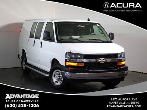 Used 2024 Chevrolet Express 2500 w/ Driver Convenience Package RWD image 1