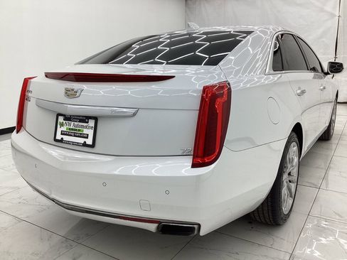 Used 2017 Cadillac XTS Luxury image 7