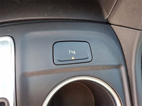 Certified 2024 Chevrolet Equinox LT image 23