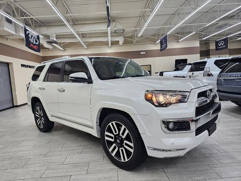 Used 2016 Toyota 4Runner Limited image 6