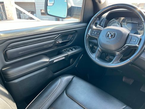 Certified 2022 RAM 1500 Limited w/ Body Color Bumper Group image 11