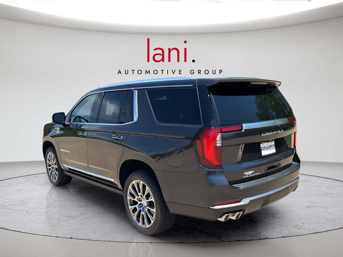 New 2026 GMC Yukon Denali w/ Denali Reserve Package AWD/4WD image 7