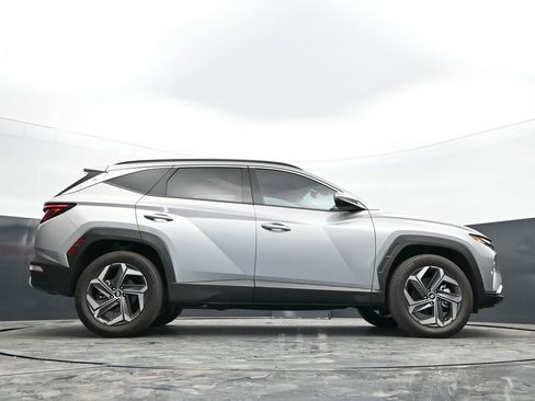Used 2023 Hyundai Tucson Limited AWD/4WD image 43