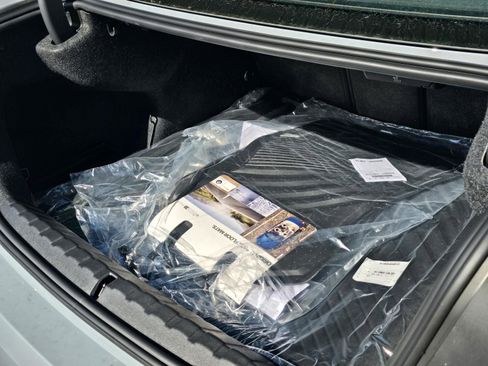 New 2026 BMW M440i Coupe w/ Parking Assistance Package image 10