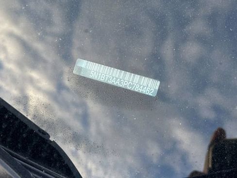 Used 2023 Nissan Rogue S image 3