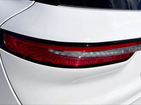 Used 2024 Lincoln Corsair Grand Touring w/ Equipment Group 301A image 37