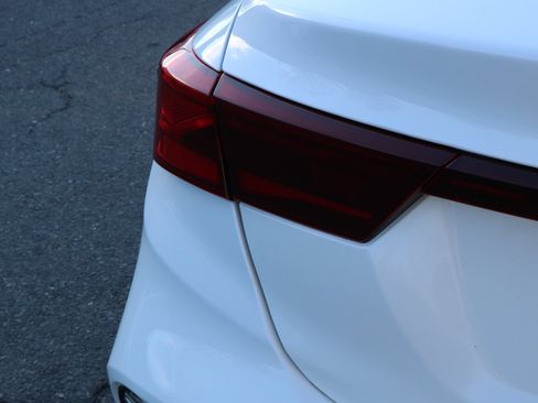 Used 2023 Kia Forte LXS image 8