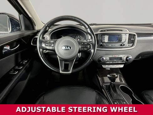 Used 2016 Kia Sorento EX FWD image 8