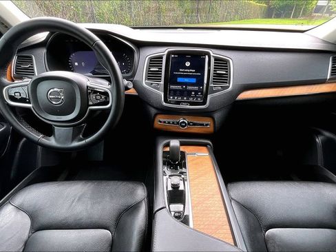 Used 2023 Volvo XC90 B6 Core w/ Climate Package AWD/4WD image 21