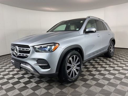 Used 2024 Mercedes-Benz GLE 350 4MATIC image 13