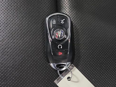 Used 2021 Buick Enclave Avenir w/ Avenir Technology Package image 33