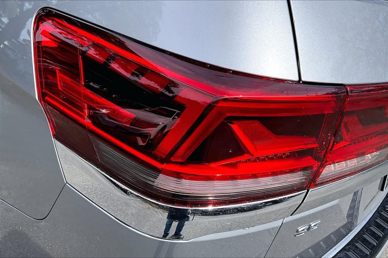 New 2026 Volkswagen Atlas SE FWD image 14