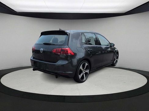 Used 2015 Volkswagen Golf 4-Door FWD image 8