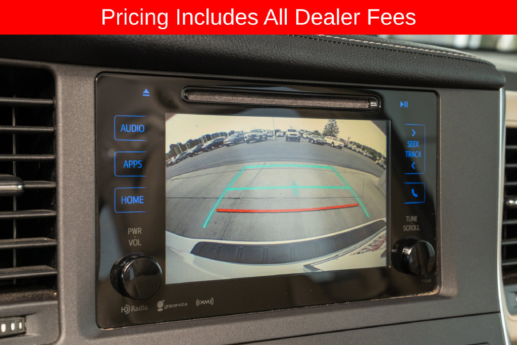 Used 2017 Toyota Sienna XLE FWD image 14