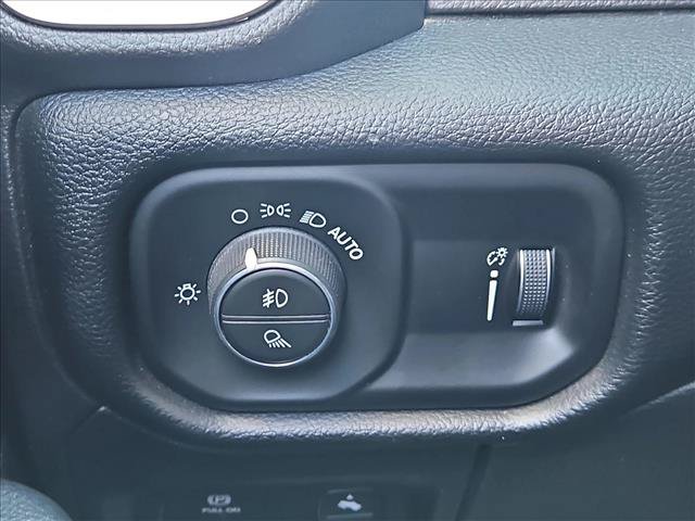 Used 2021 RAM 1500 Big Horn RWD image 14