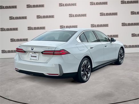 New 2026 BMW 530i xDrive image 5