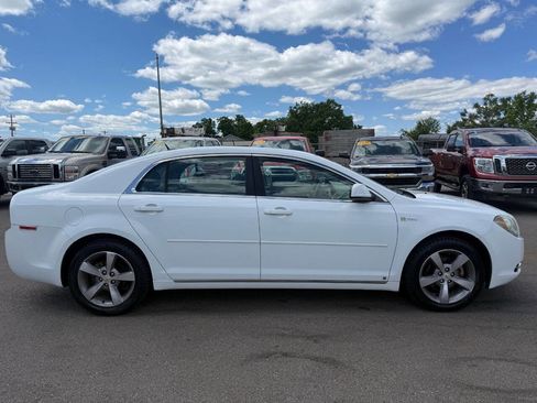 Used 2009 Chevrolet Malibu Hybrid FWD image 6