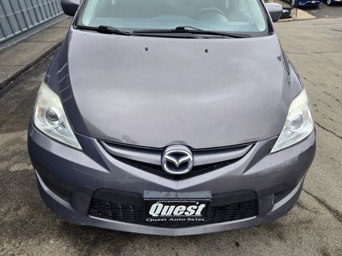 Used 2010 MAZDA MAZDA5 Sport image 14
