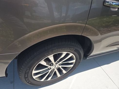 Used 2018 Ford Expedition Limited AWD/4WD image 5