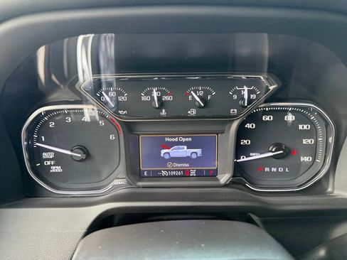 Used 2022 GMC Sierra 1500 AT4 w/ AT4 Premium Package AWD/4WD image 23