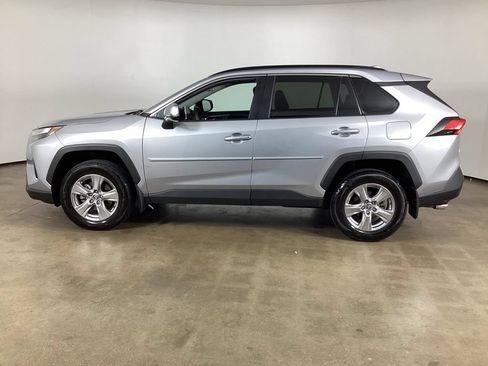 Used 2024 Toyota RAV4 XLE w/ Convenience Package AWD/4WD image 10