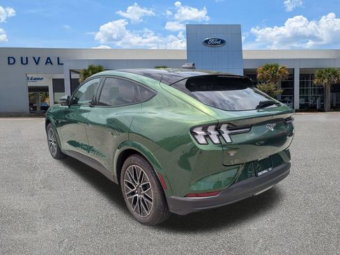 Used 2025 Ford Mustang Mach-E Premium RWD image 6