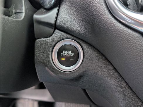 Used 2022 Chevrolet Equinox LT w/ LPO, Floor Liner Package image 23