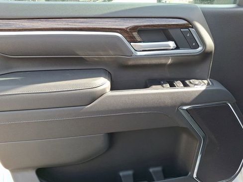 New 2026 GMC Sierra 2500 SLE w/ SLE Value Package; image 13