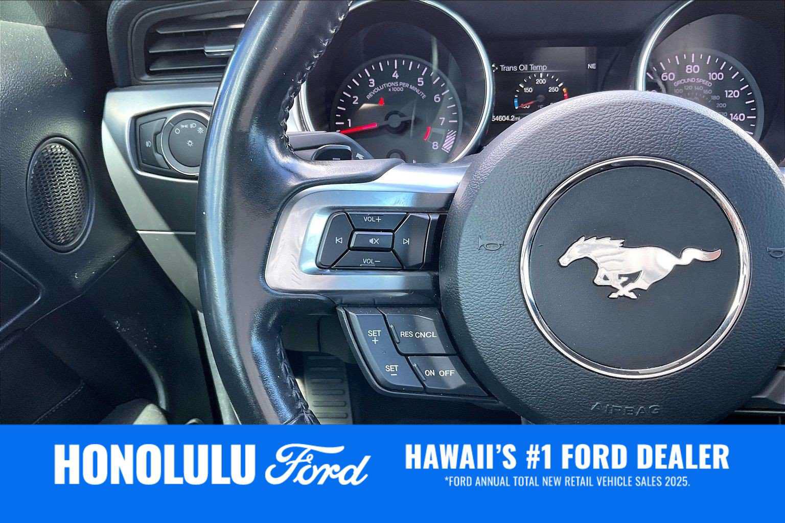 Used 2018 Ford Mustang GT Premium w/ Black Accent Package RWD image 23