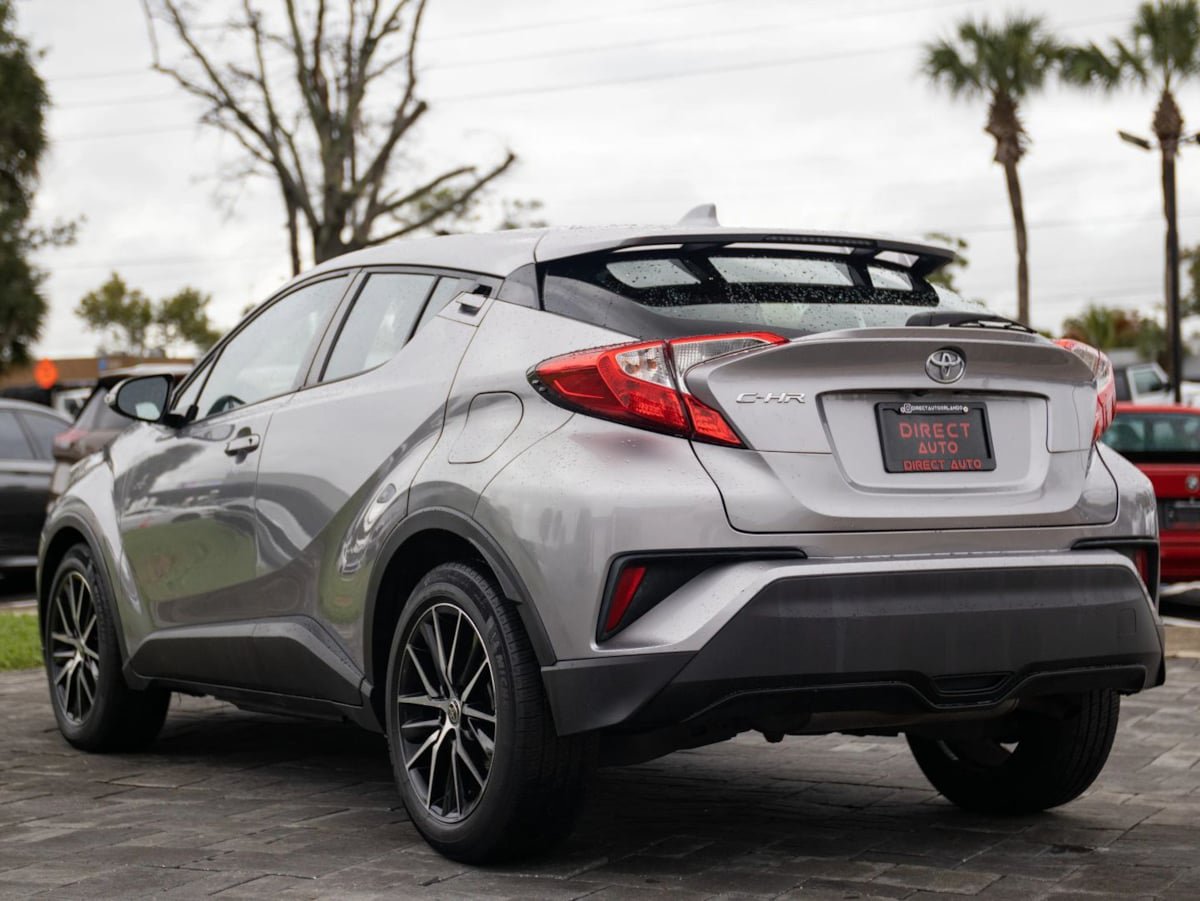 Used 2019 Toyota C-HR LE FWD image 9