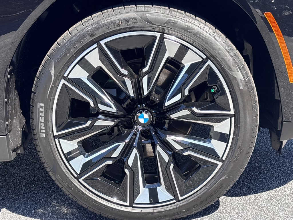 Used 2026 BMW X3 xDrive30i w/ Convenience Package AWD/4WD image 13