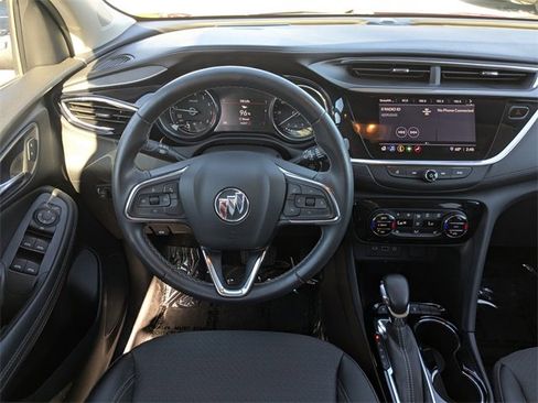 Used 2022 Buick Encore GX Select w/ Sport Touring Package image 17