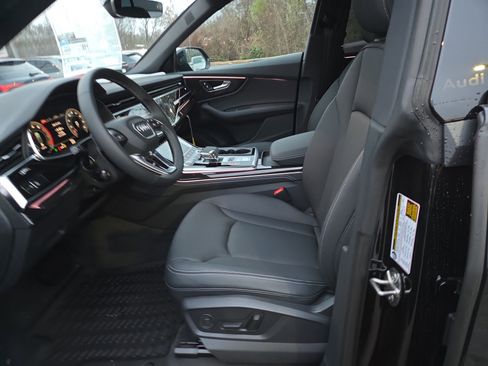 New 2026 Audi Q8 Premium Plus image 4