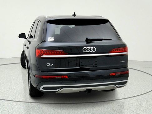 Used 2021 Audi Q7 3.0T Premium Plus w/ Premium Plus Package AWD/4WD image 11