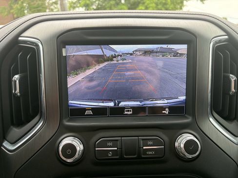Used 2022 GMC Sierra 1500 Denali w/ Driver Alert Package II AWD/4WD image 25