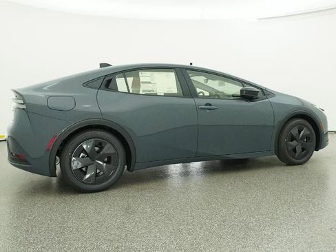 New 2026 Toyota Prius Plug-In Hybrid image 27