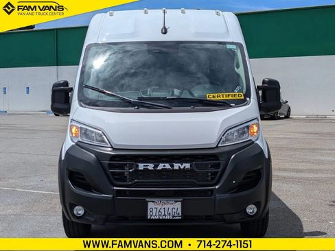 Used 2026 RAM ProMaster 2500 w/ Convenience Group FWD image 2