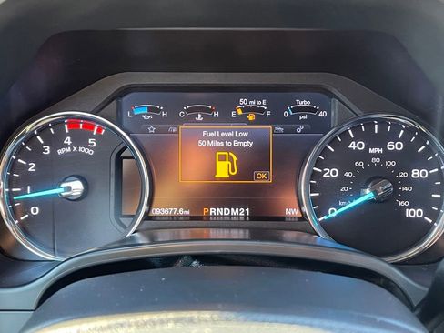 Used 2019 Ford F250 Lariat w/ Lariat Value Package image 9