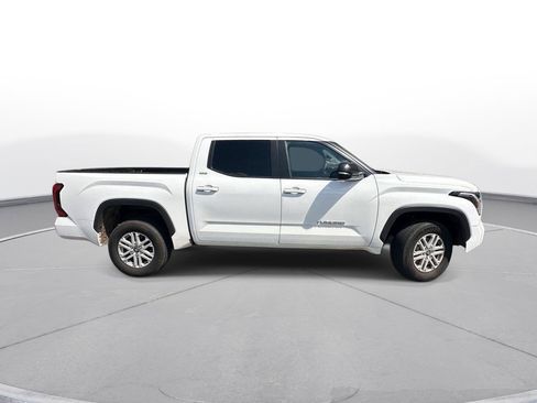 Certified 2025 Toyota Tundra SR5 w/ SR5 Premium Package AWD/4WD image 5