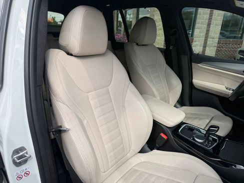 Used 2022 BMW X3 xDrive30i w/ M Sport Package 2 AWD/4WD image 39