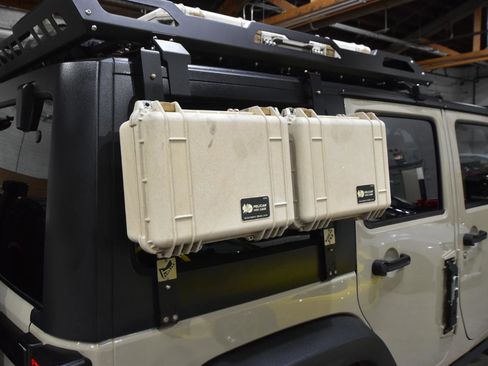 Used 2018 Jeep Wrangler Unlimited Sport S image 16