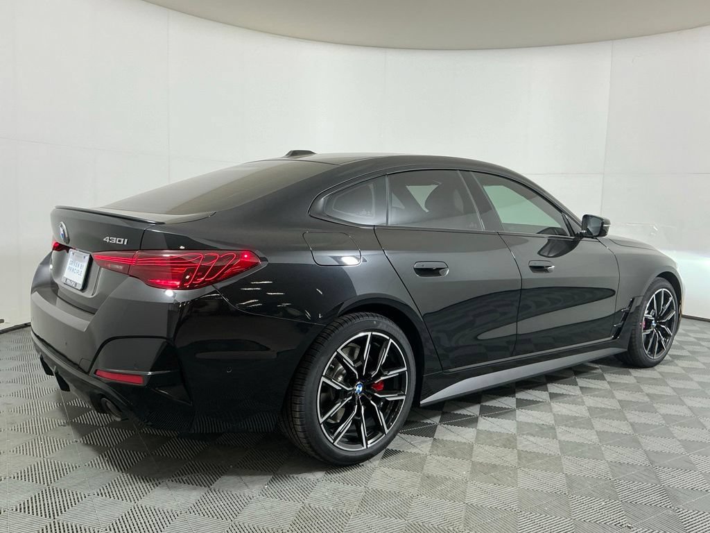 New 2026 BMW 430i w/ M Sport Package RWD image 7