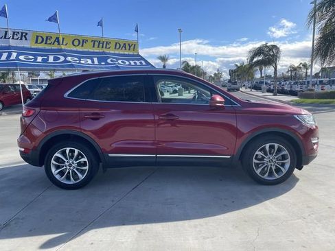 Used 2018 Lincoln MKC Select w/ Select Plus Package image 9