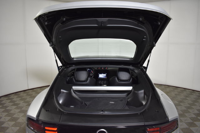 Certified 2024 Nissan Z Performance w/ Floor Mat Package RWD image 31