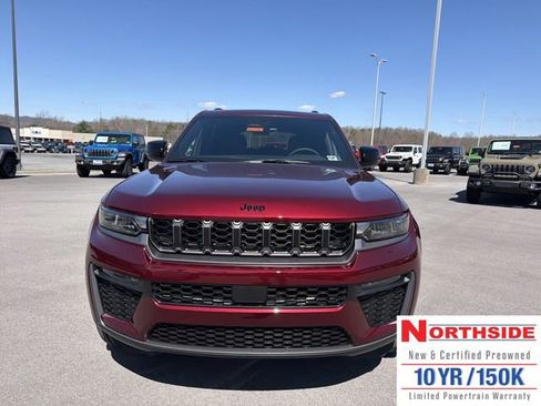 New 2026 Jeep Grand Cherokee Limited AWD/4WD image 2