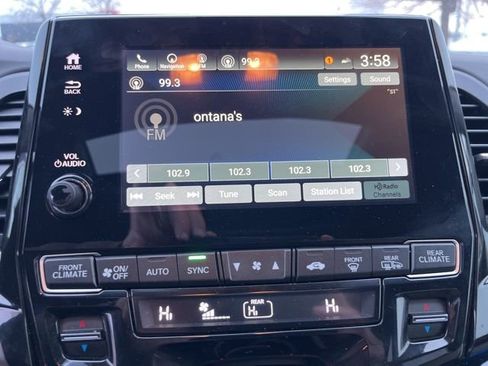 Used 2019 Honda Odyssey Elite image 17