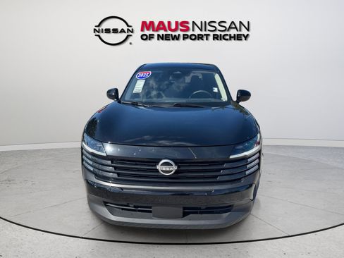 Certified 2025 Nissan Kicks SV AWD/4WD image 2