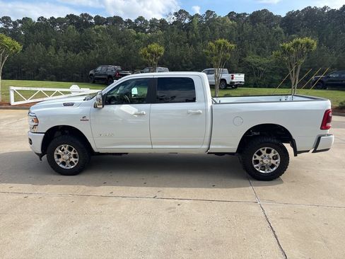 Used 2024 RAM 2500 Laramie AWD/4WD image 24